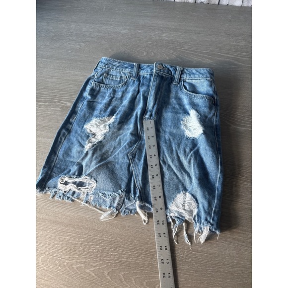 Hollister Denim Mini Skirt Women's Size 26 Distressed Ripped Frayed Hem - Picture 6 of 14